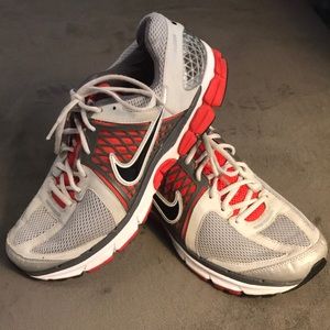 nike vomero 6